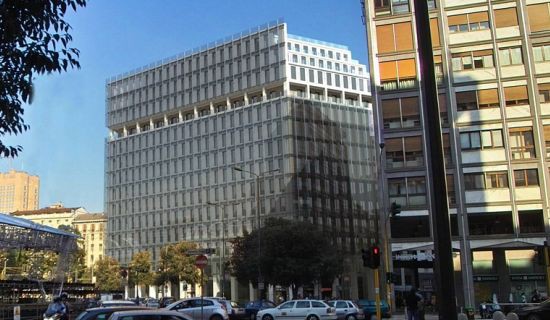 Riqualifica immobile Piazza Duca Aosta – Milano